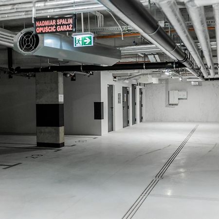 Aparthotel Mokotow Business Center By Noclegi Renters Varsavia Esterno foto