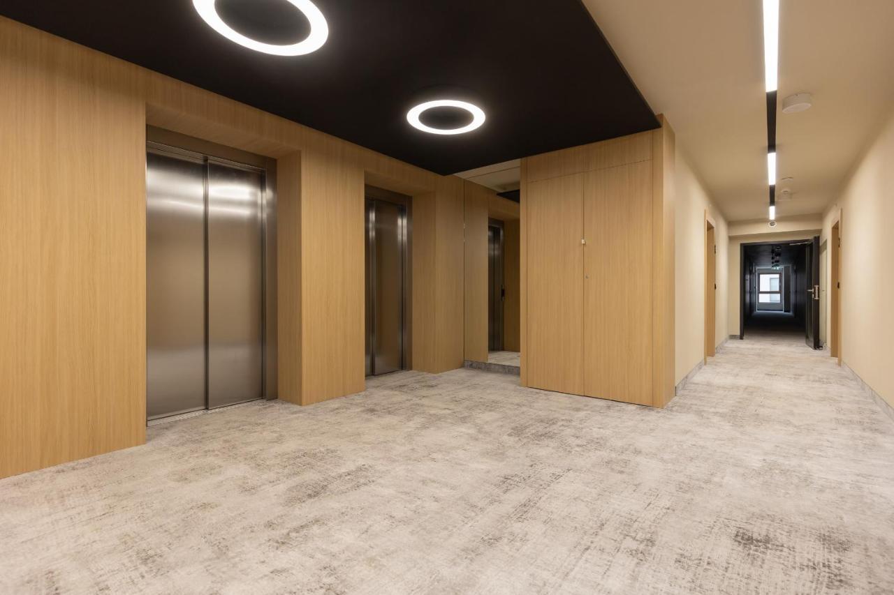 Aparthotel Mokotow Business Center By Noclegi Renters Varsavia Esterno foto