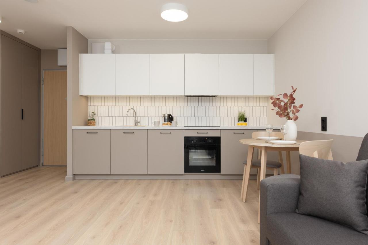 Aparthotel Mokotow Business Center By Noclegi Renters Varsavia Esterno foto