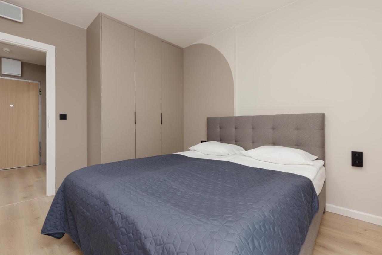 Aparthotel Mokotow Business Center By Noclegi Renters Varsavia Esterno foto