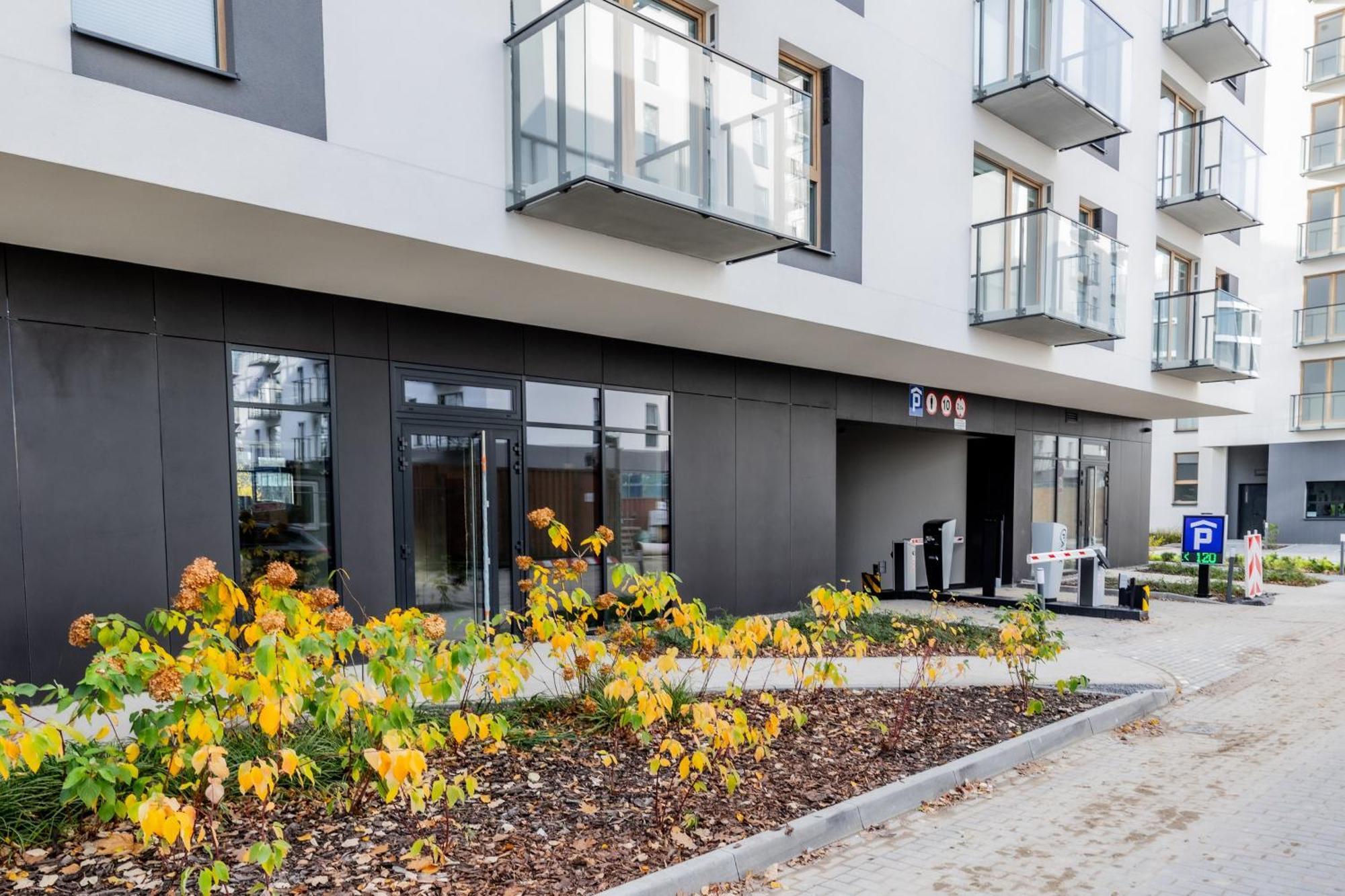 Aparthotel Mokotow Business Center By Noclegi Renters Varsavia Esterno foto