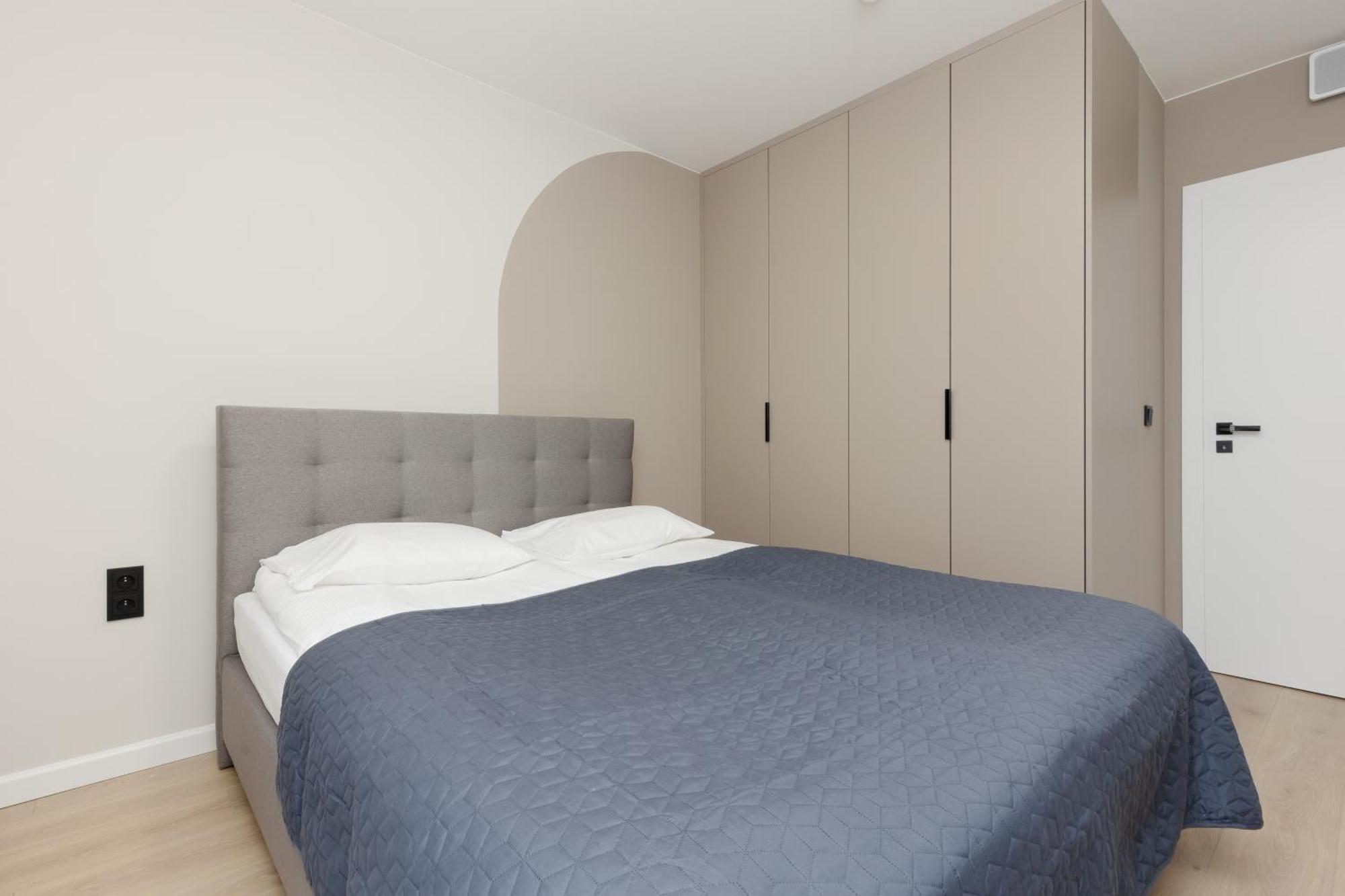 Aparthotel Mokotow Business Center By Noclegi Renters Varsavia Esterno foto