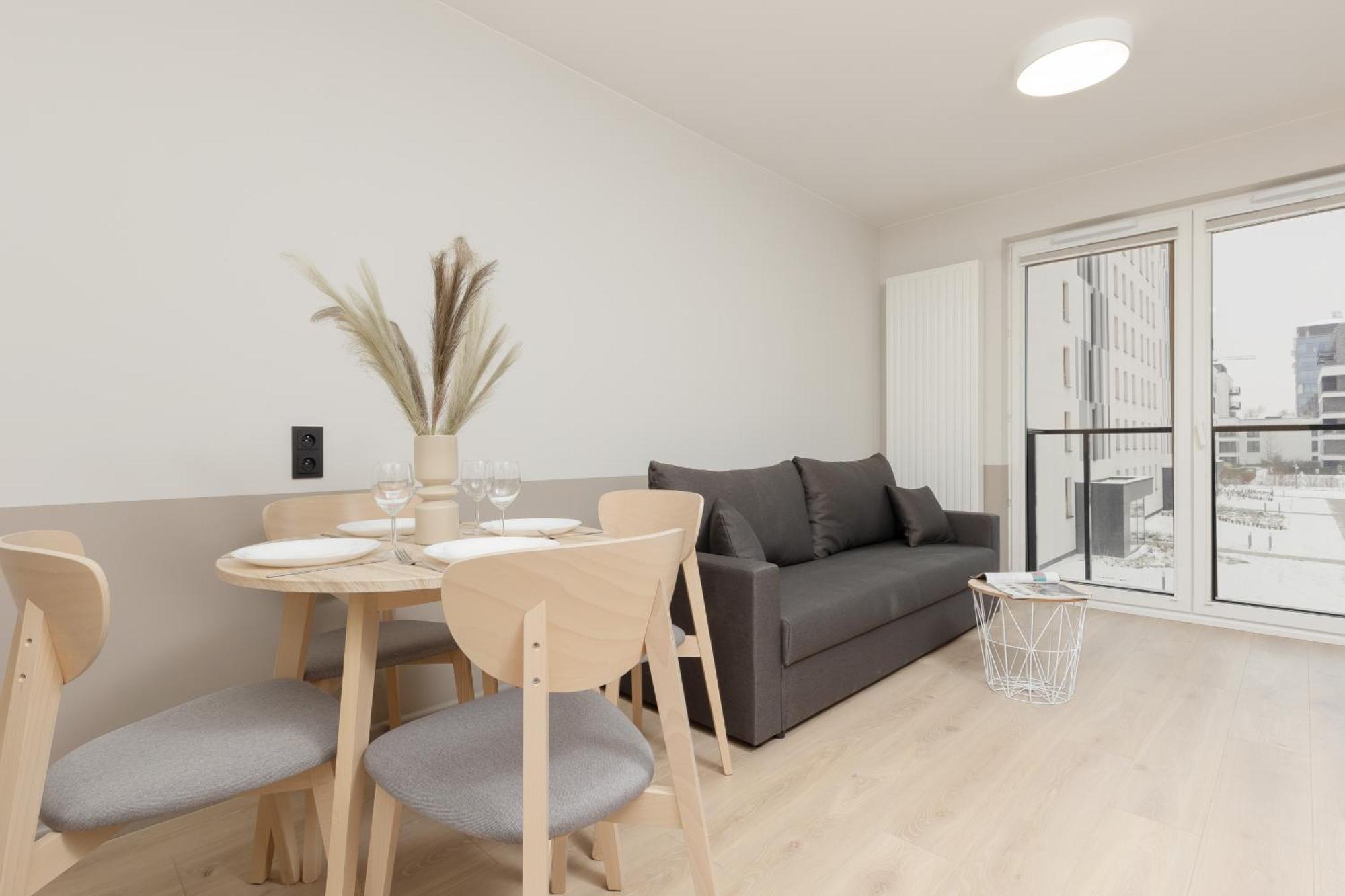 Aparthotel Mokotow Business Center By Noclegi Renters Varsavia Esterno foto