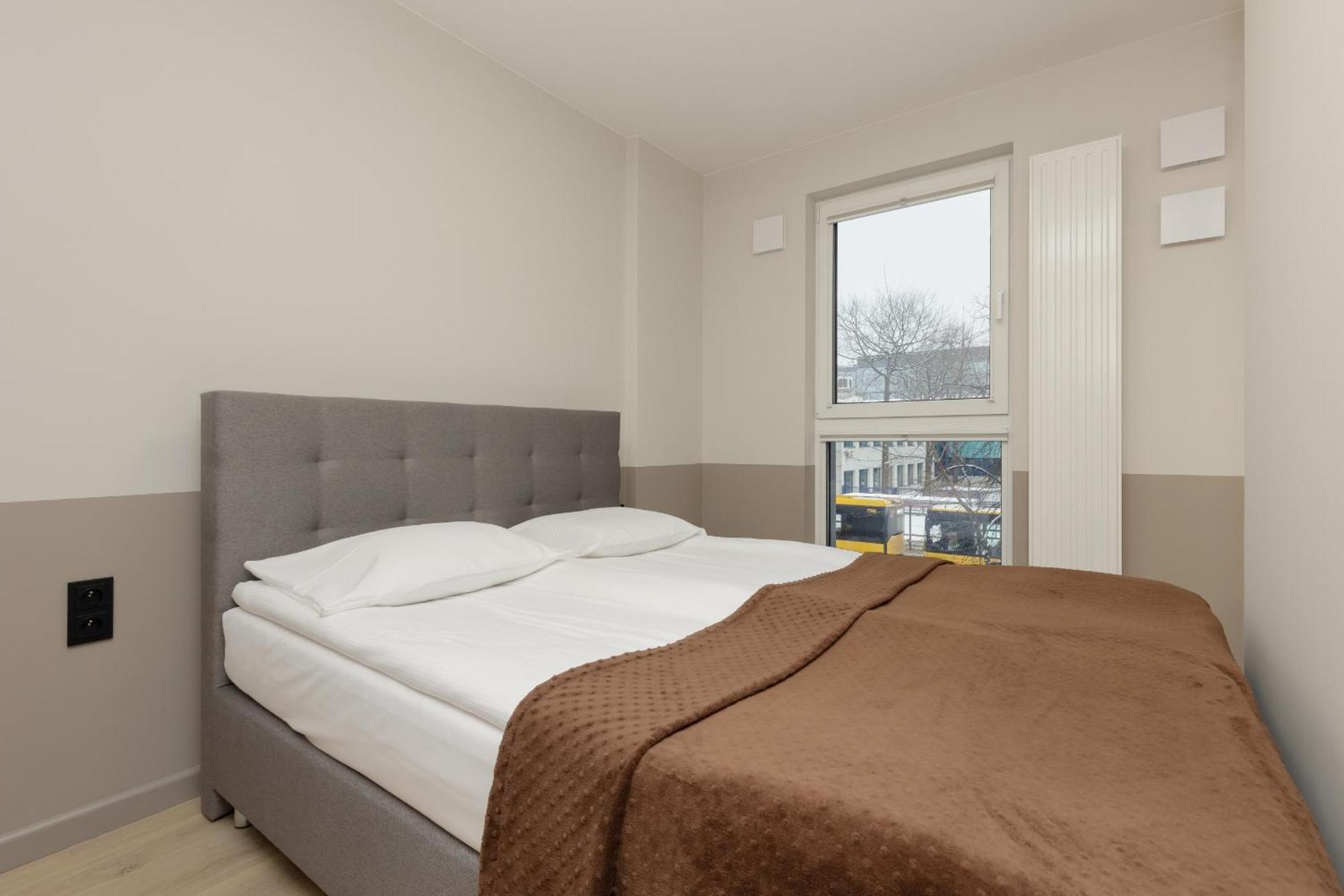 Aparthotel Mokotow Business Center By Noclegi Renters Varsavia Esterno foto