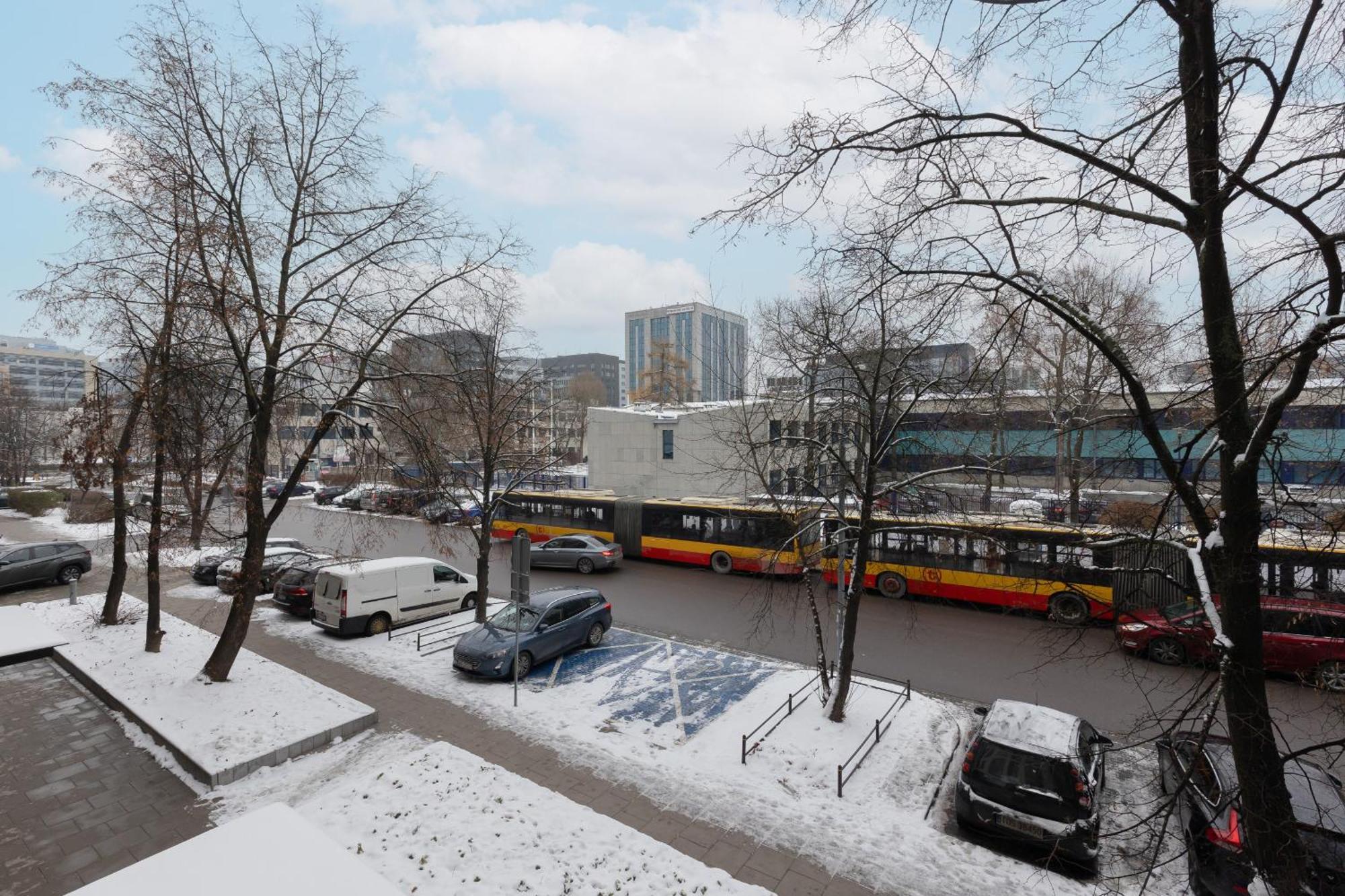Aparthotel Mokotow Business Center By Noclegi Renters Varsavia Esterno foto